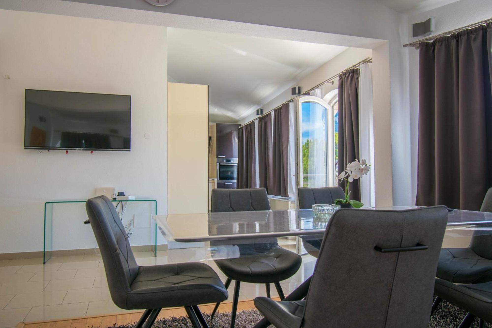 Villa Kameni Dvori Baška Voda Rom bilde