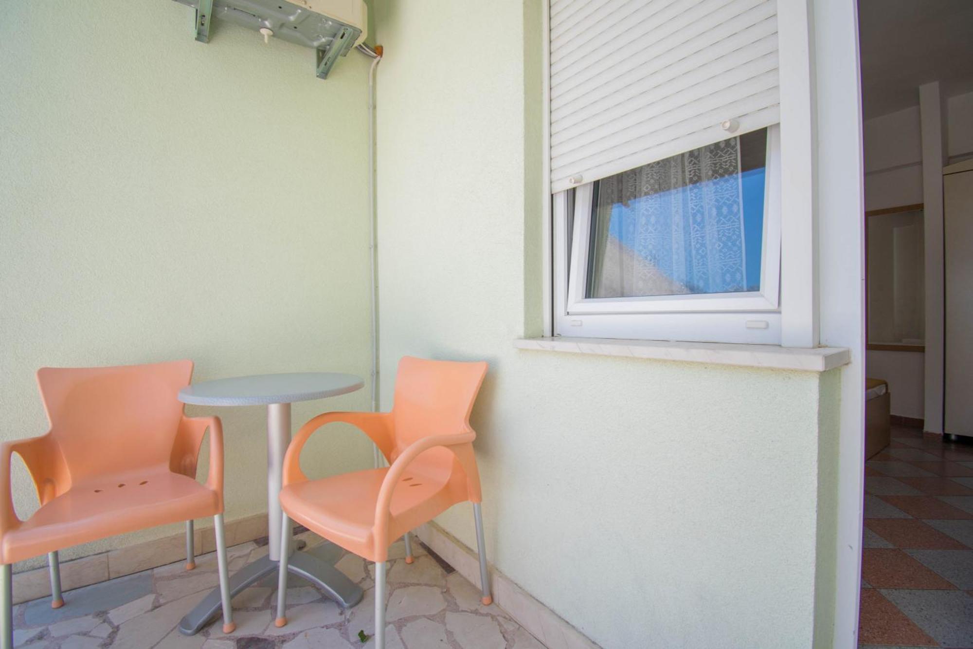 Villa Kameni Dvori Baška Voda Rom bilde