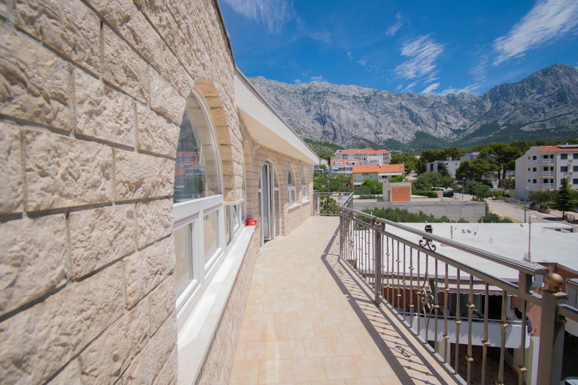 Villa Kameni Dvori Baška Voda Rom bilde